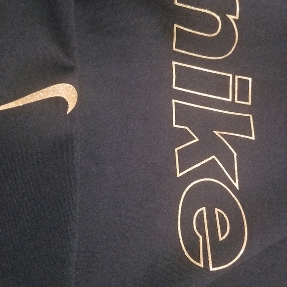 Nike hoodie - Picture 1 of 2